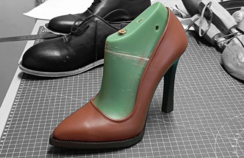 Prawdziwe, rzemieślnicze buty kobiece.